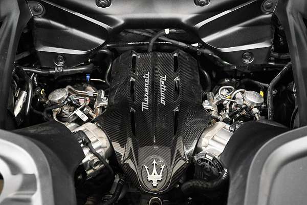 2023 Maserati MC20 M240