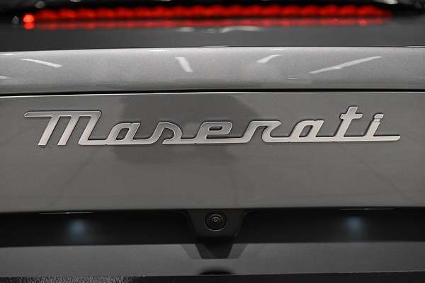 2023 Maserati MC20 M240