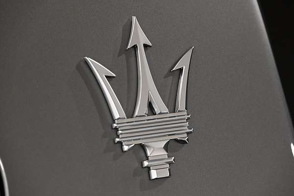 2023 Maserati MC20 M240