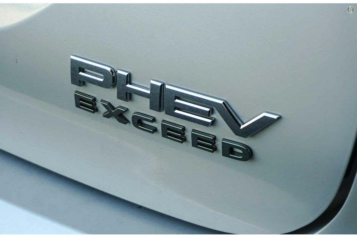 2024 Mitsubishi Outlander PHEV Exceed Tourer ZM