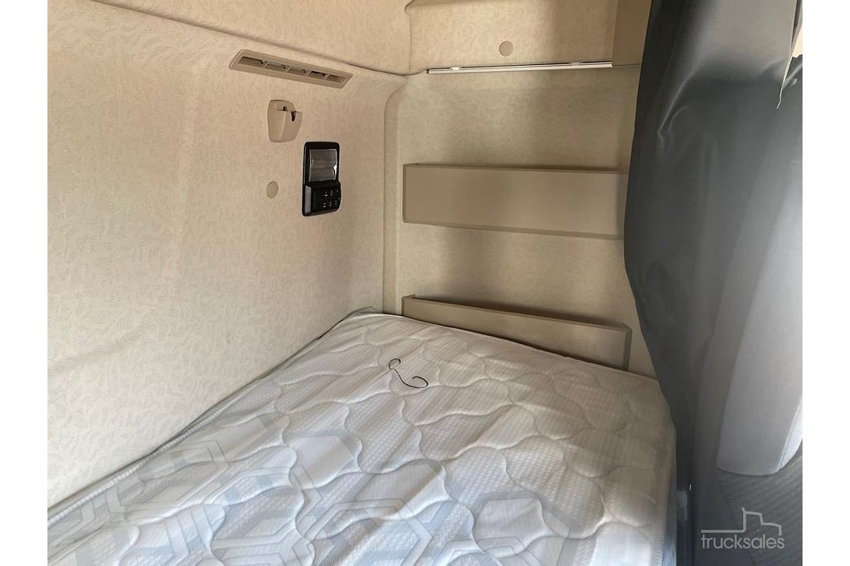 2023 Mercedes-Benz 2663 Actros