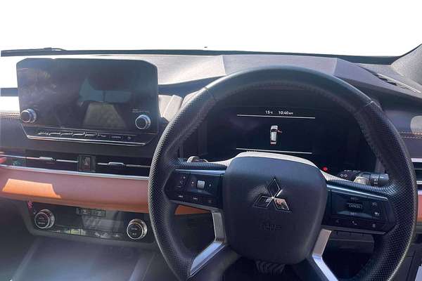 2022 Mitsubishi Outlander Exceed Tourer ZM