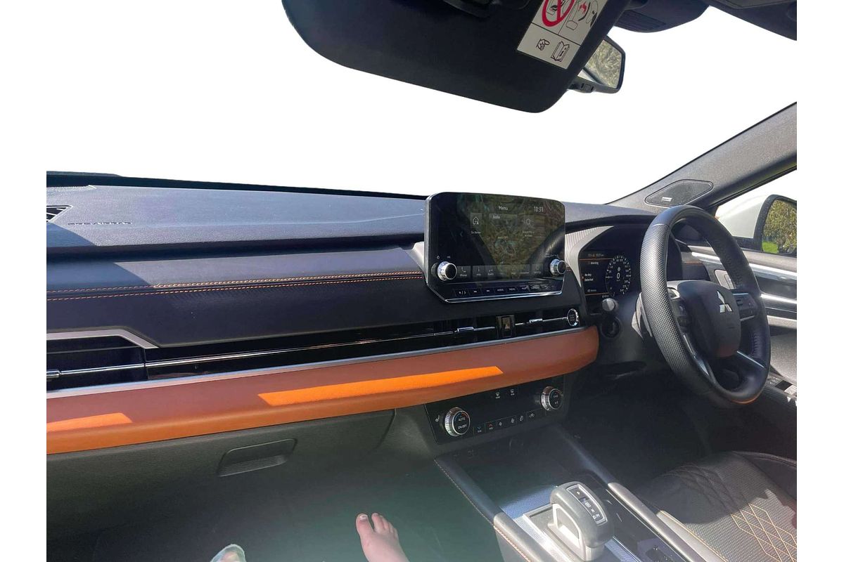 2022 Mitsubishi Outlander Exceed Tourer ZM