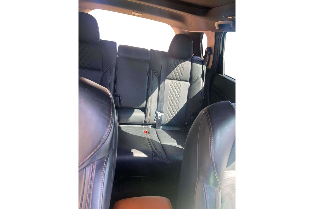 2022 Mitsubishi Outlander Exceed Tourer ZM