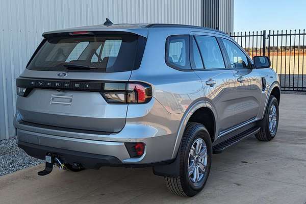2024 Ford Everest Ambiente