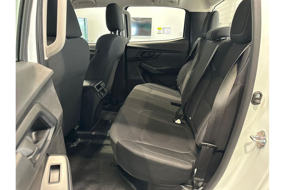 2023 Isuzu D-MAX SX 4X4