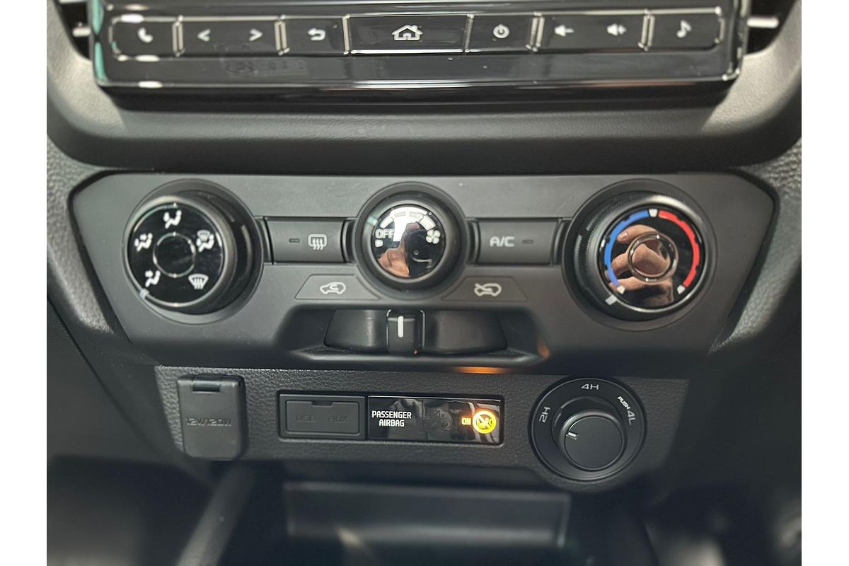 2023 Isuzu D-MAX SX 4X4