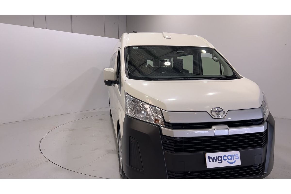 2022 Toyota Hiace Commuter GDH322R