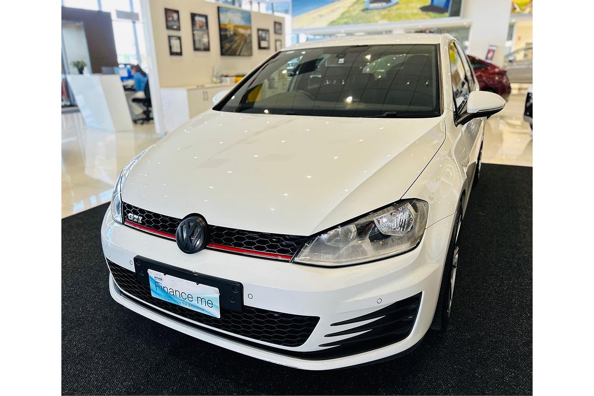 2014 Volkswagen Golf GTI 7