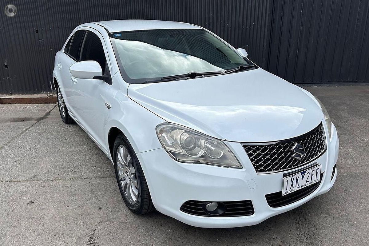 2012 Suzuki Kizashi Touring FR