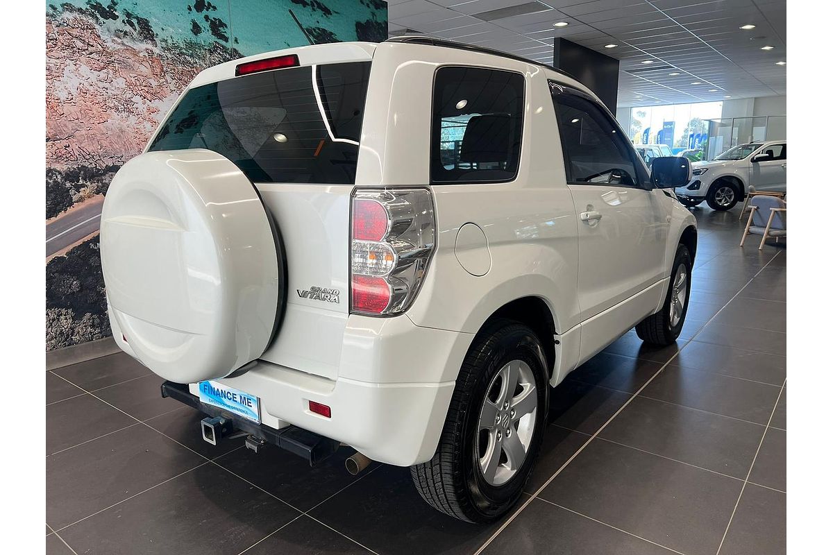 2016 Suzuki Grand Vitara Navigator JB