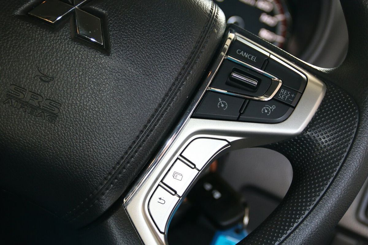 2023 Mitsubishi Triton GLX+ MR 4X4