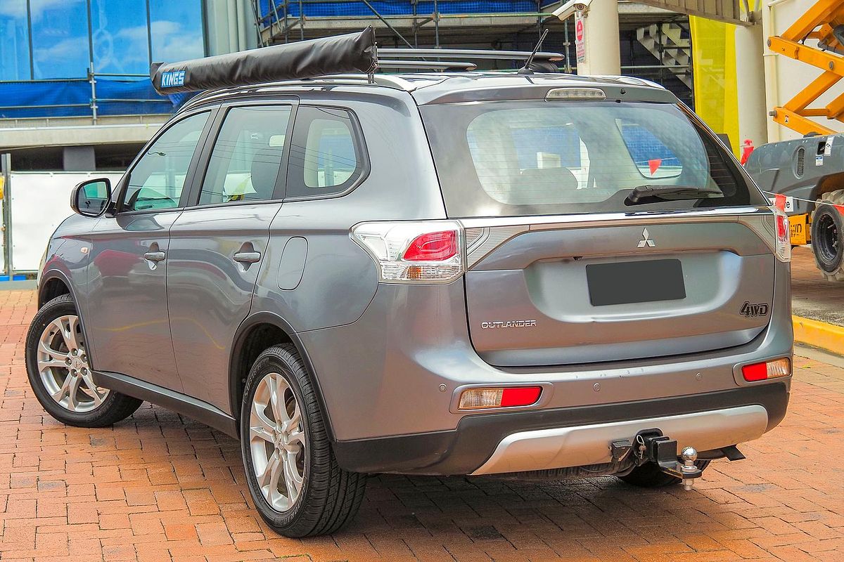 2014 Mitsubishi Outlander ES ZJ