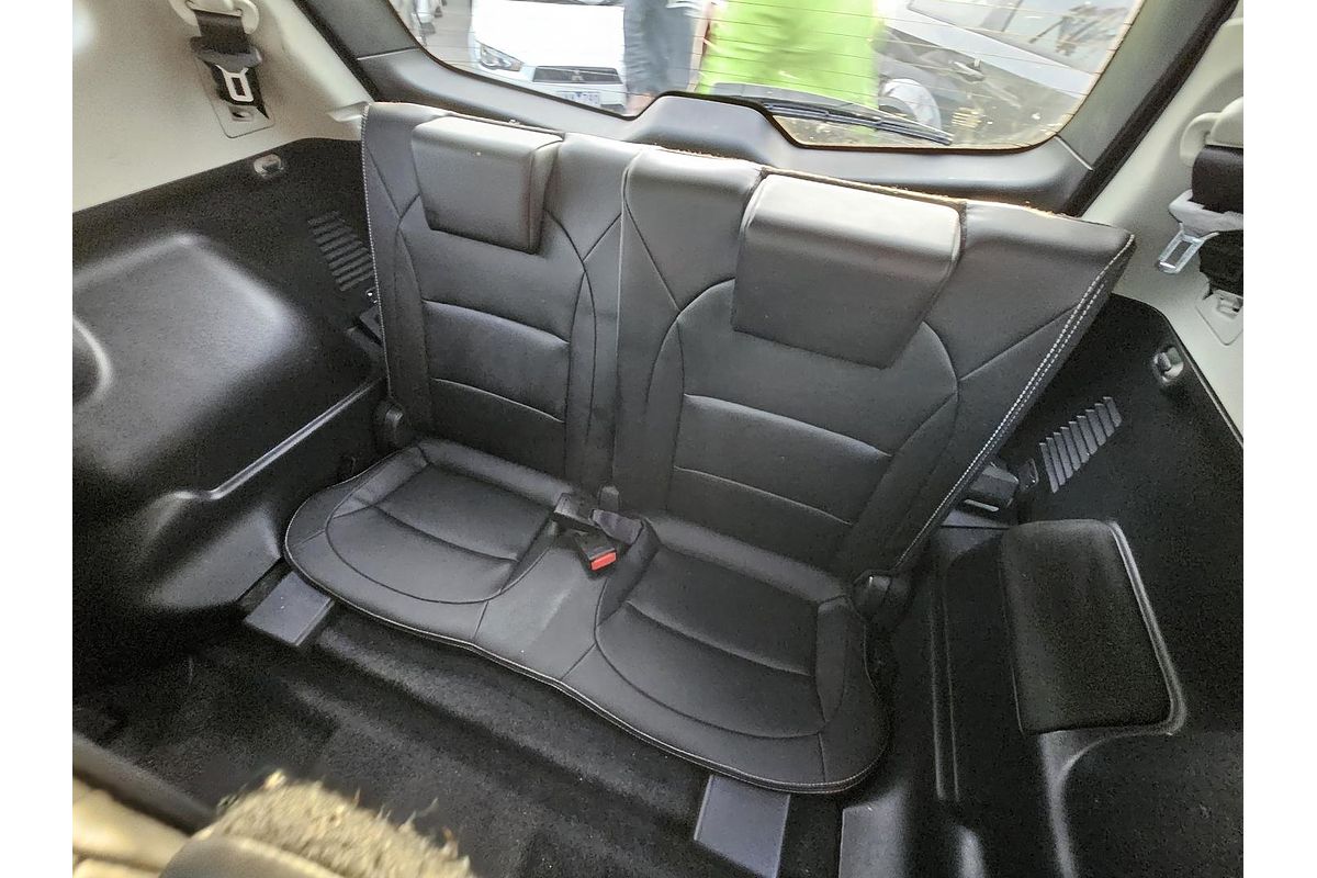 2012 Nissan Dualis +2 Ti-L J10 Series 3