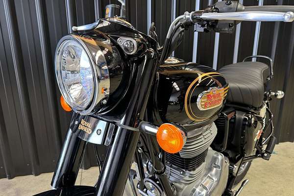 2024 Royal Enfield Bullet Standard Black