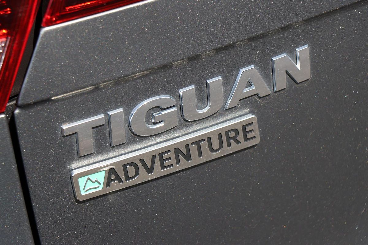 2017 Volkswagen Tiguan 110TDI Adventure 5N