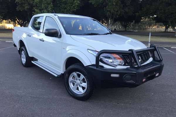 2016 Mitsubishi Triton GLX Plus (4x4) MQ MY16 Upgrade 4X4