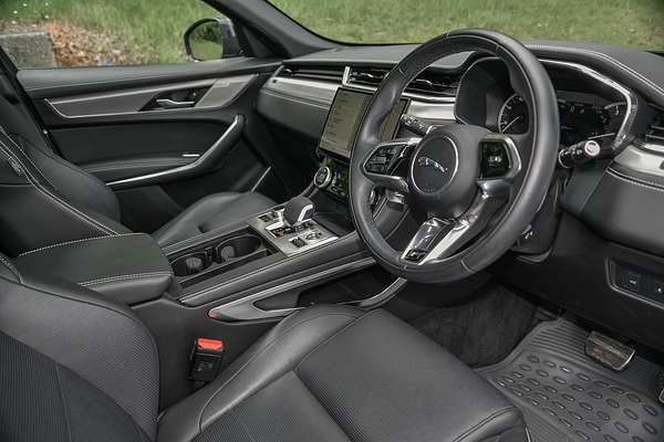 2023 Jaguar F-PACE P250 R-Dynamic SE X761