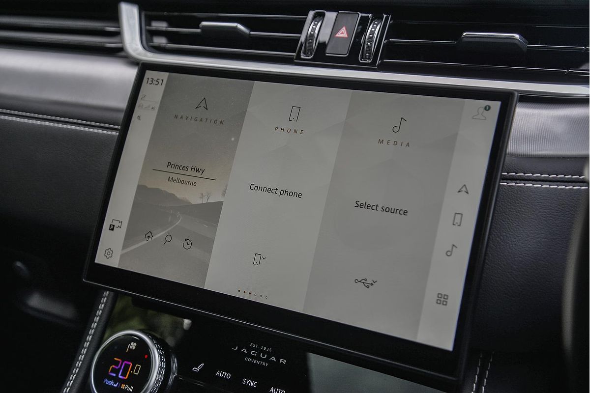 2023 Jaguar F-PACE P250 R-Dynamic SE X761