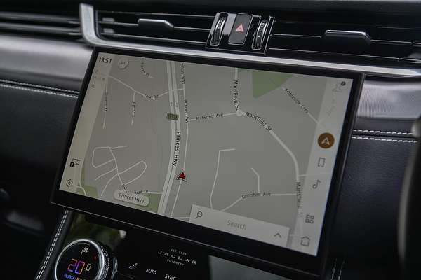2023 Jaguar F-PACE P250 R-Dynamic SE X761
