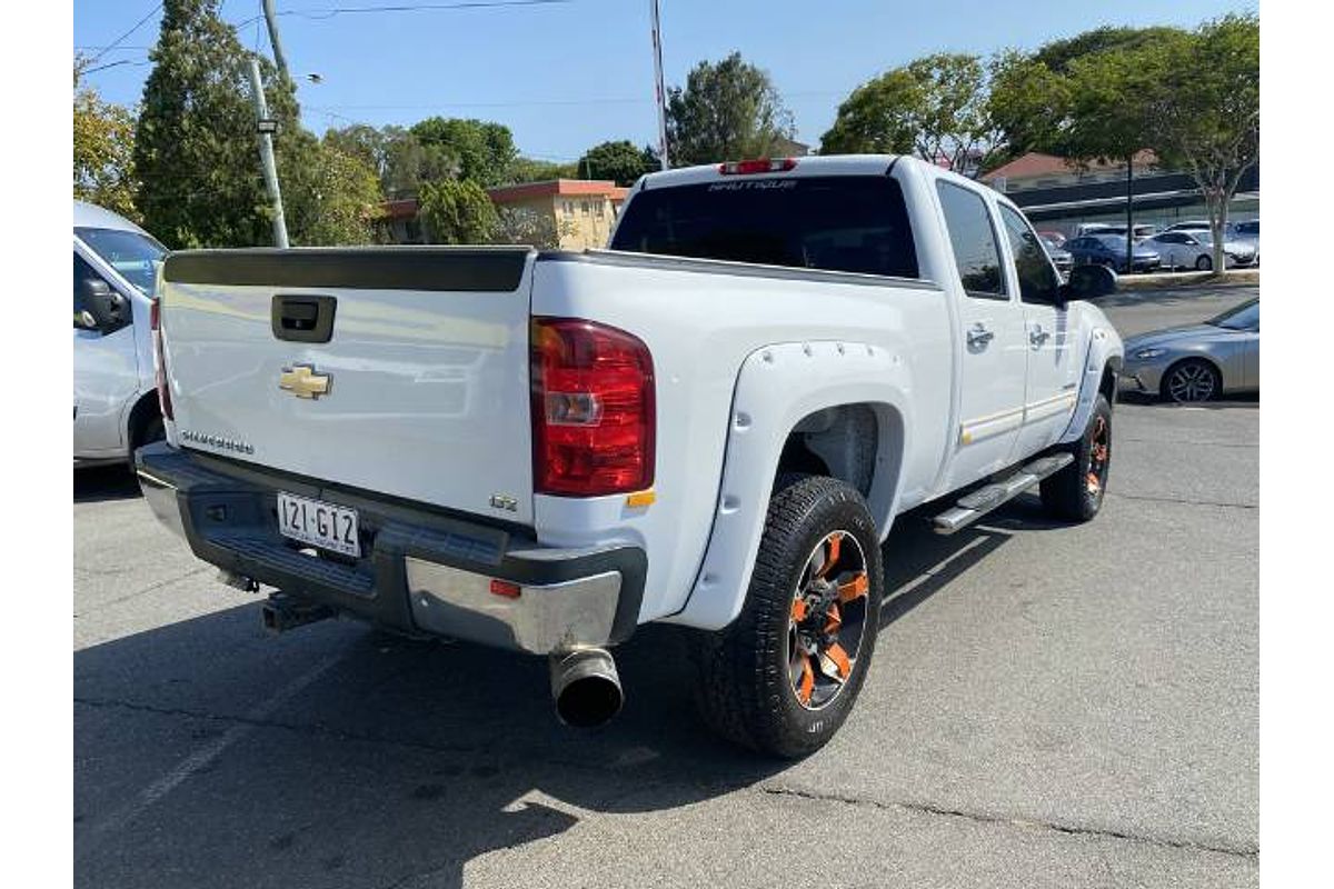 2010 Chevrolet SILVERADO LTZ