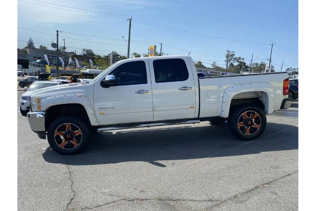 2010 Chevrolet SILVERADO LTZ