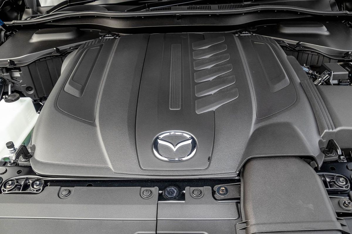 2024 Mazda CX-90 G50e Touring KK