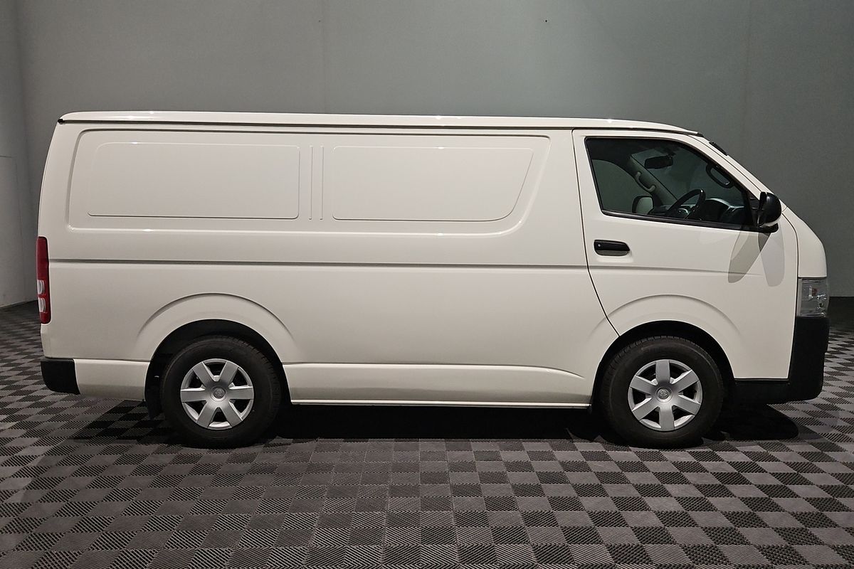 2018 Toyota HiAce LWB KDH201R