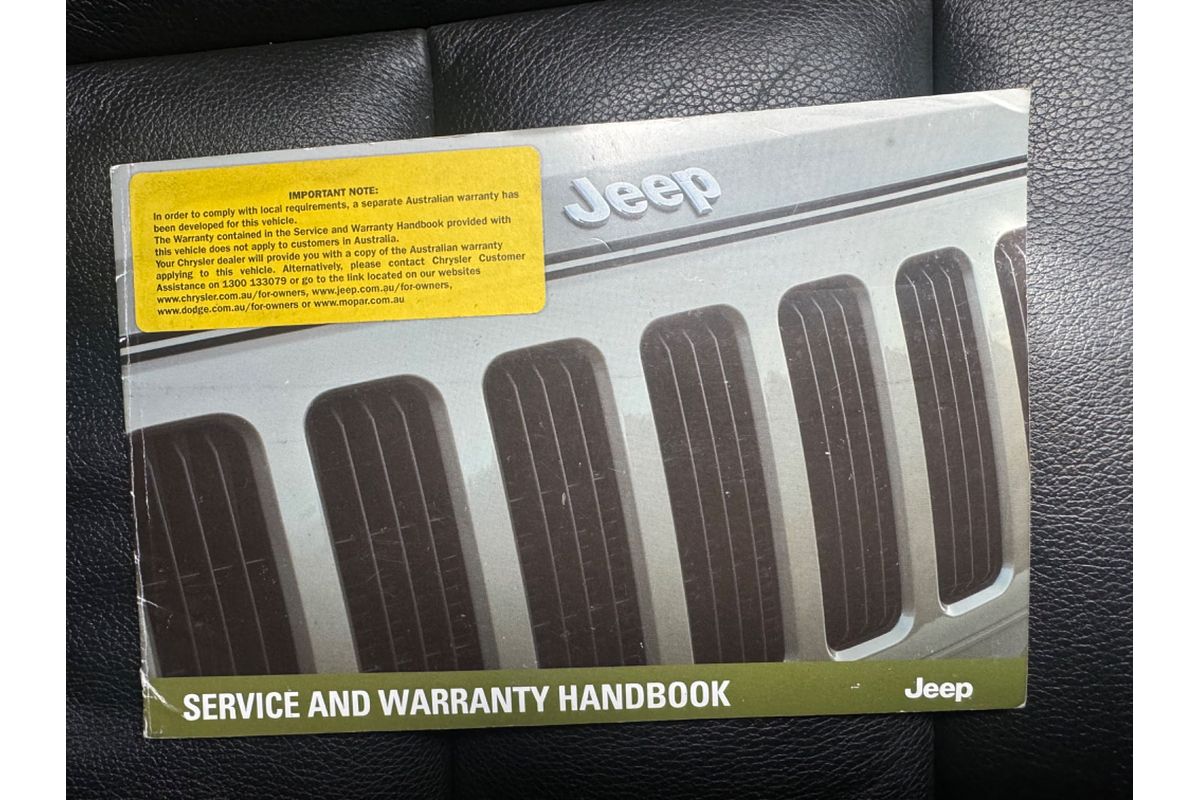2013 Jeep Grand Cherokee Laredo WK
