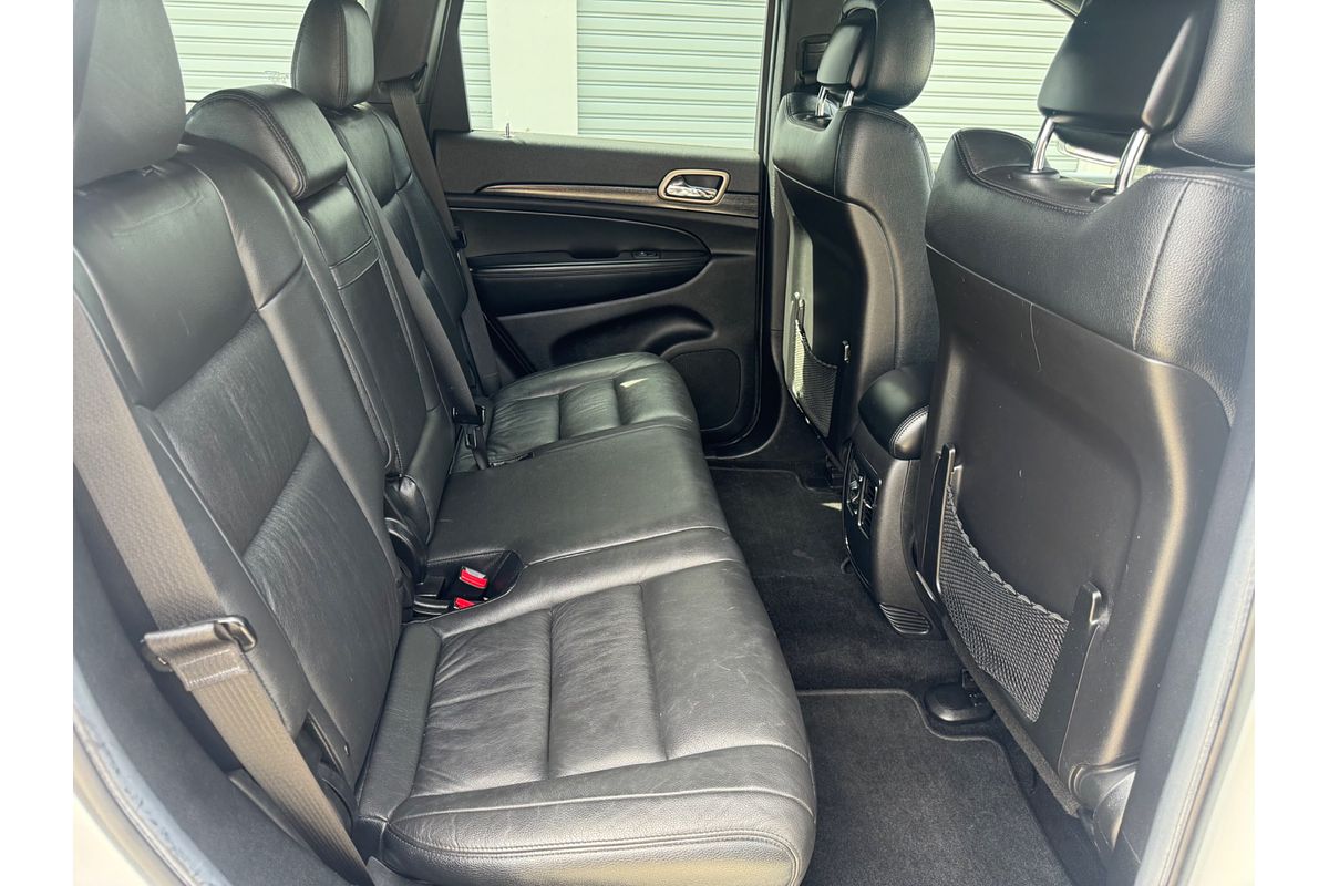 2013 Jeep Grand Cherokee Laredo WK