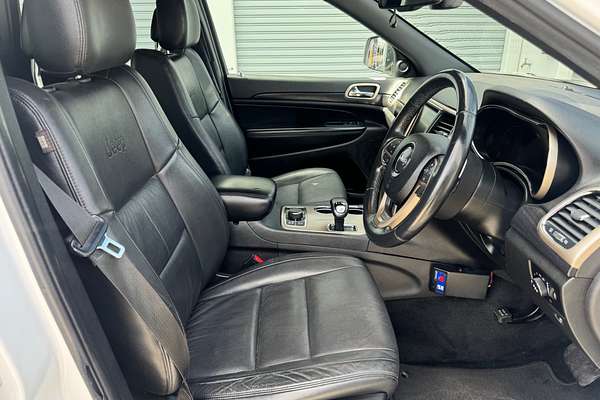 2013 Jeep Grand Cherokee Laredo WK