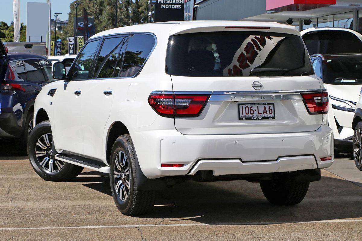 2024 Nissan Patrol Ti Y62