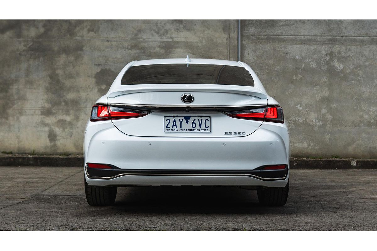2022 Lexus ES ES250 F Sport AXZA10R