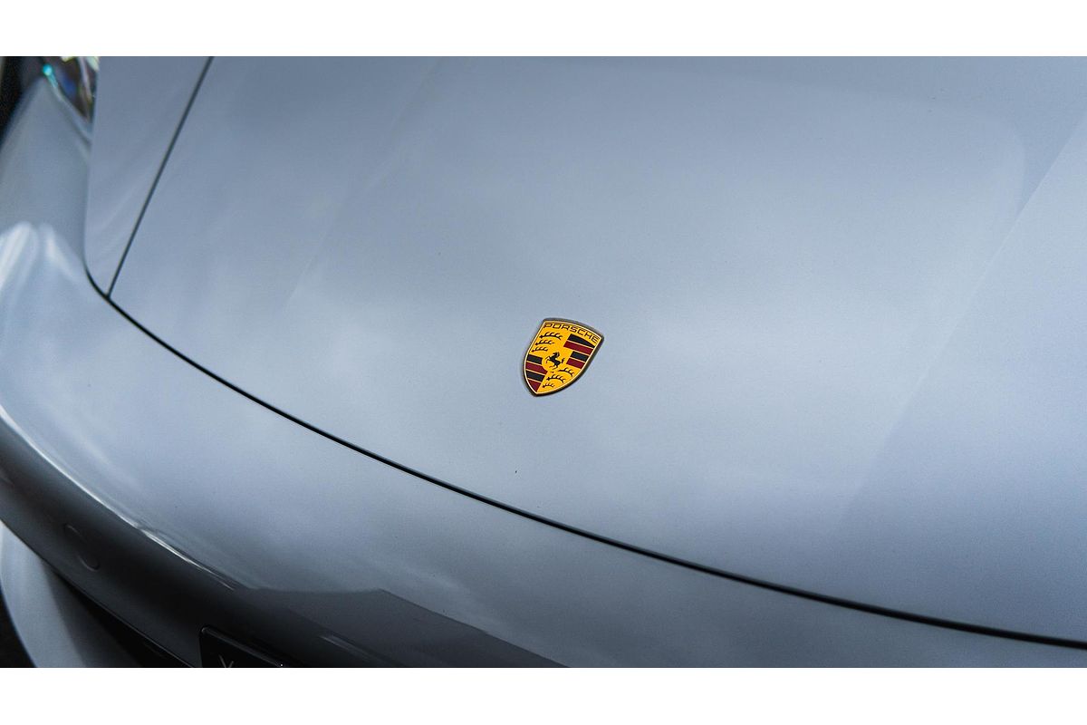 2022 Porsche Taycan 4S Y1B