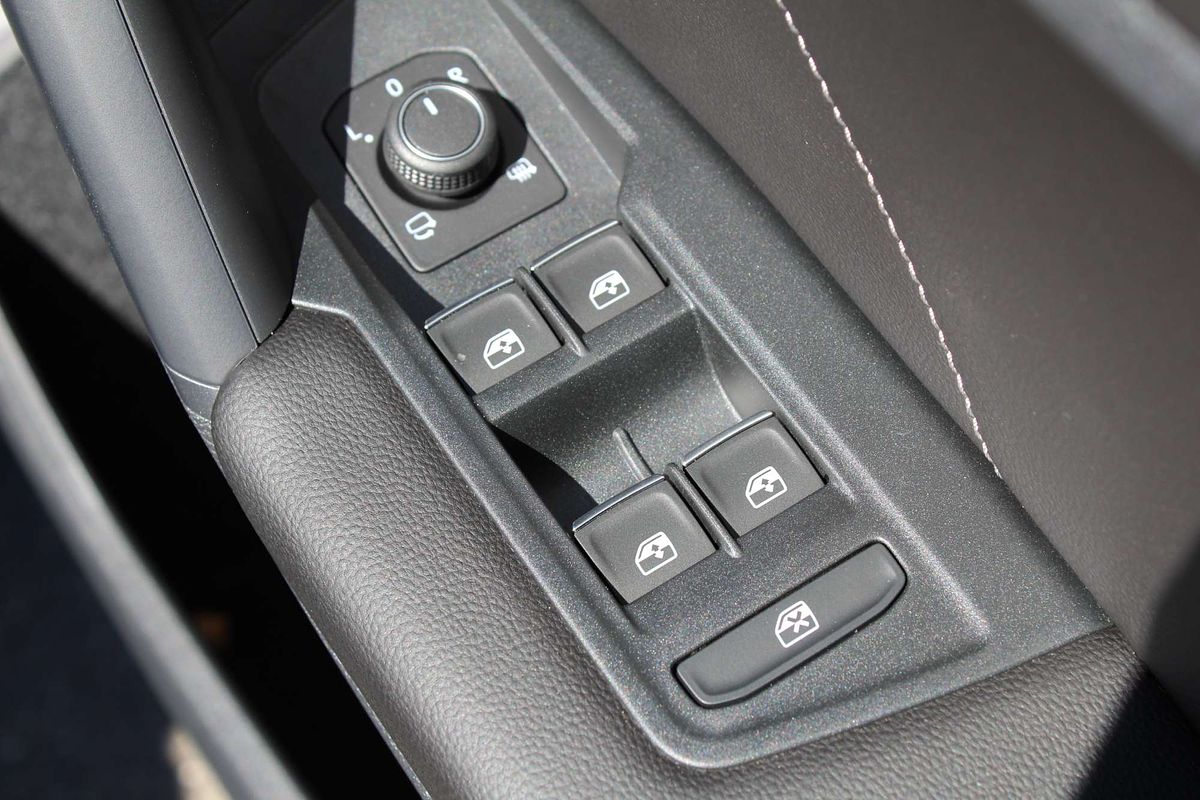 2024 Volkswagen Tiguan 162TSI R-Line 5N