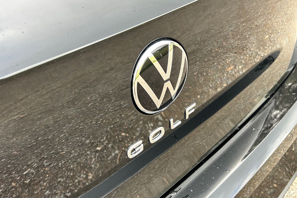 2024 Volkswagen Golf 110TSI Life 8