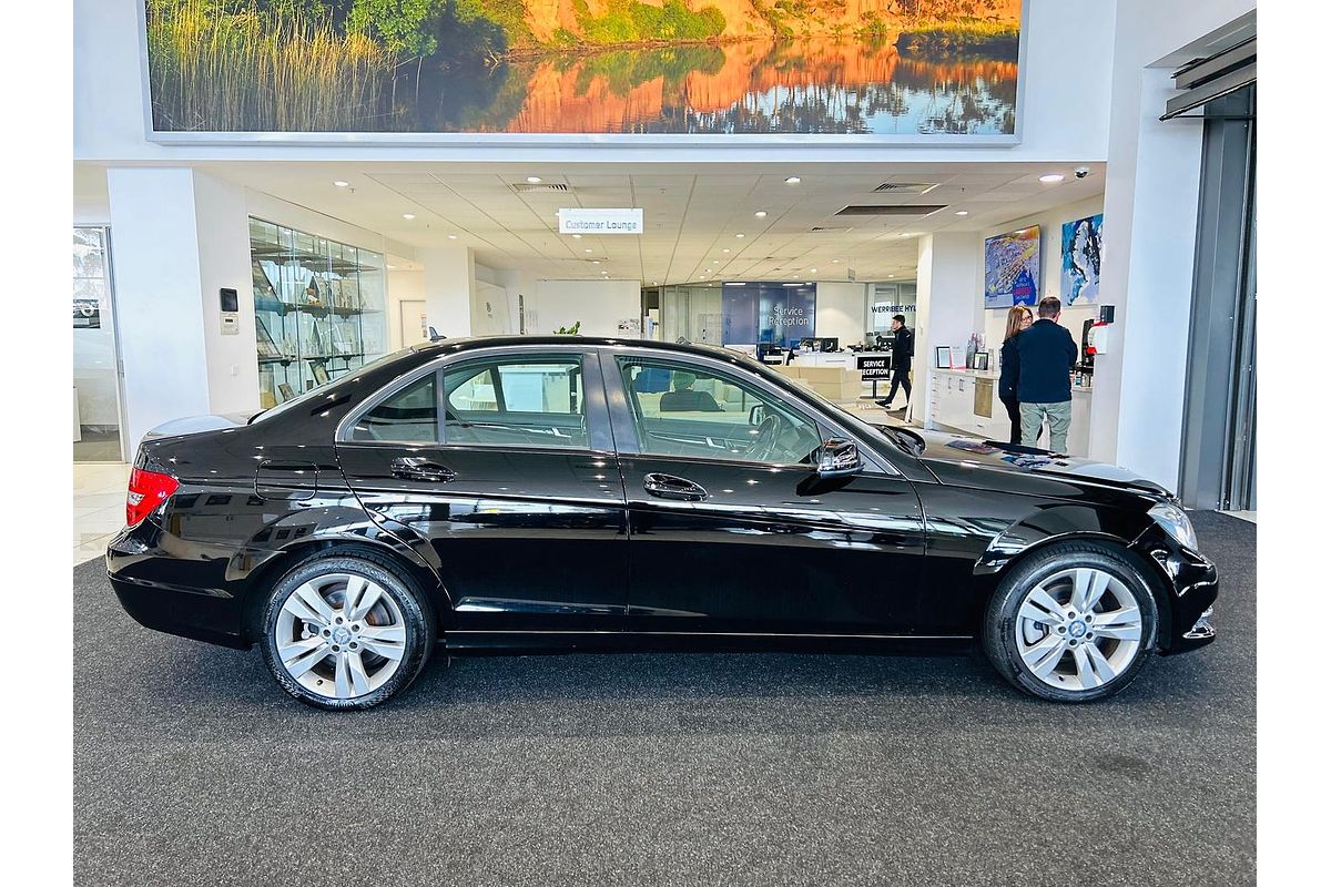 2014 Mercedes Benz C-Class C200 W204