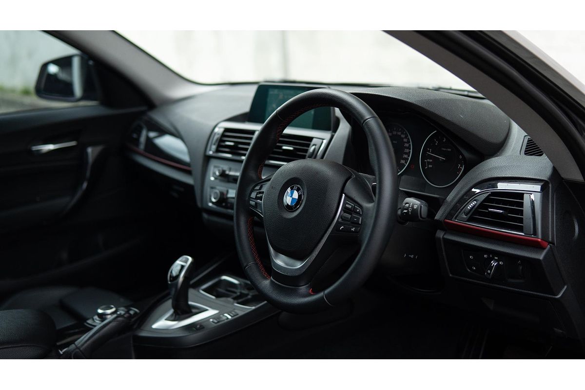 2015 BMW 2 Series 228i Sport Line F22