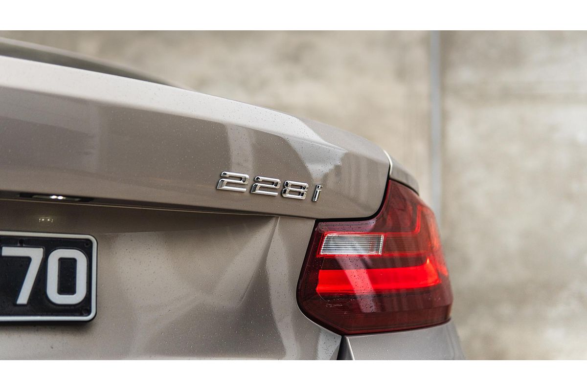 2015 BMW 2 Series 228i Sport Line F22
