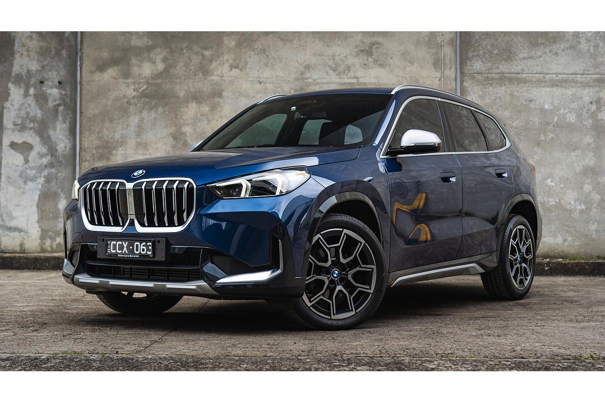 2022 BMW X1 sDrive18i U11