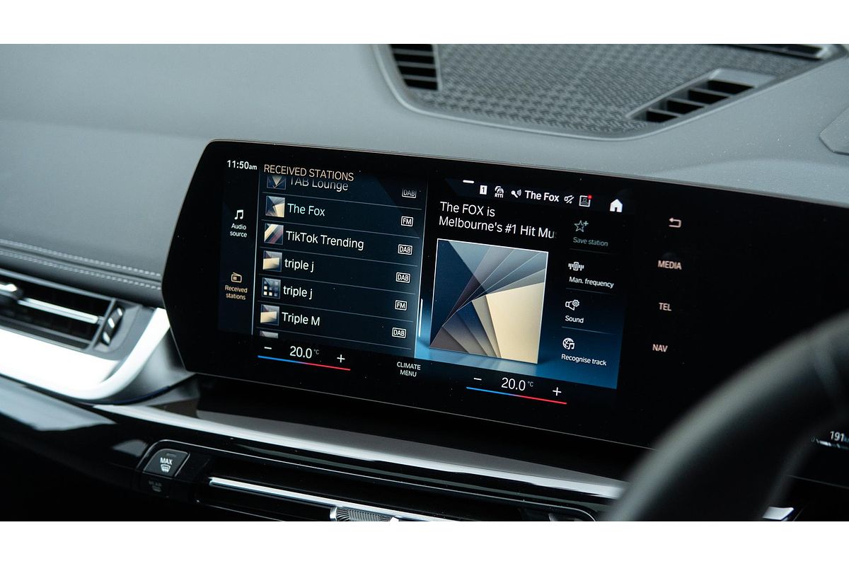 2022 BMW X1 sDrive18i U11