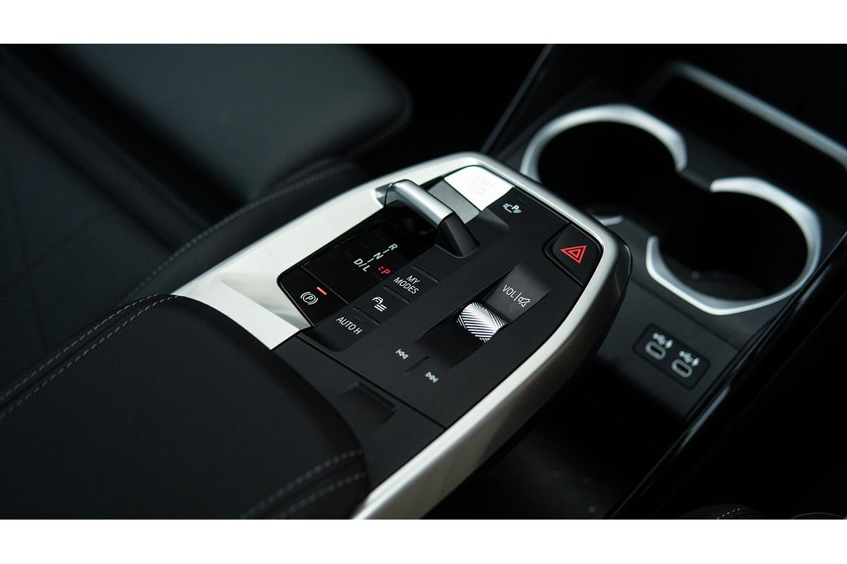 2022 BMW X1 sDrive18i U11