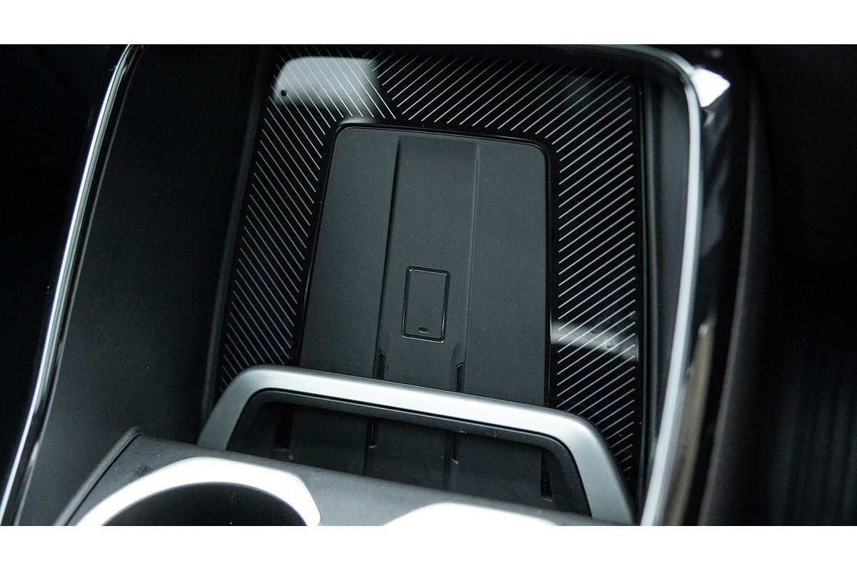 2022 BMW X1 sDrive18i U11