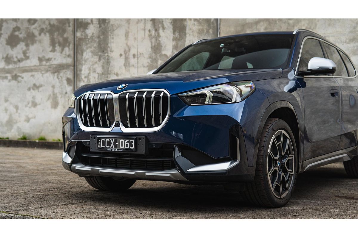 2022 BMW X1 sDrive18i U11