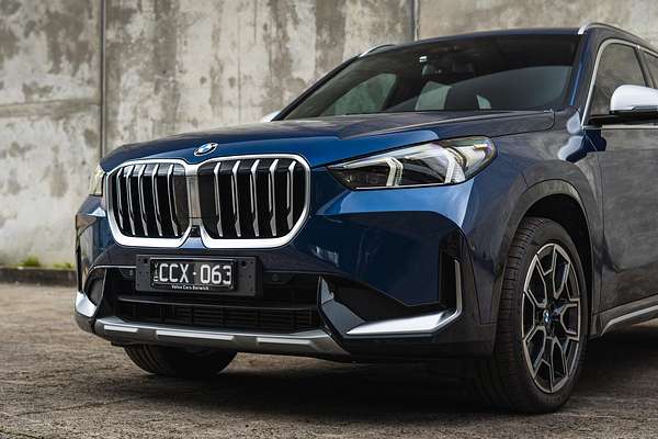 2022 BMW X1 sDrive18i U11