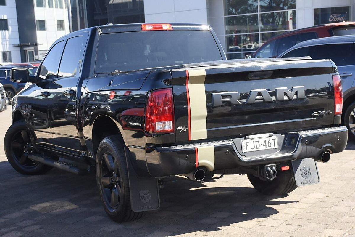 2022 RAM 1500 Express RamBox DS 4X4