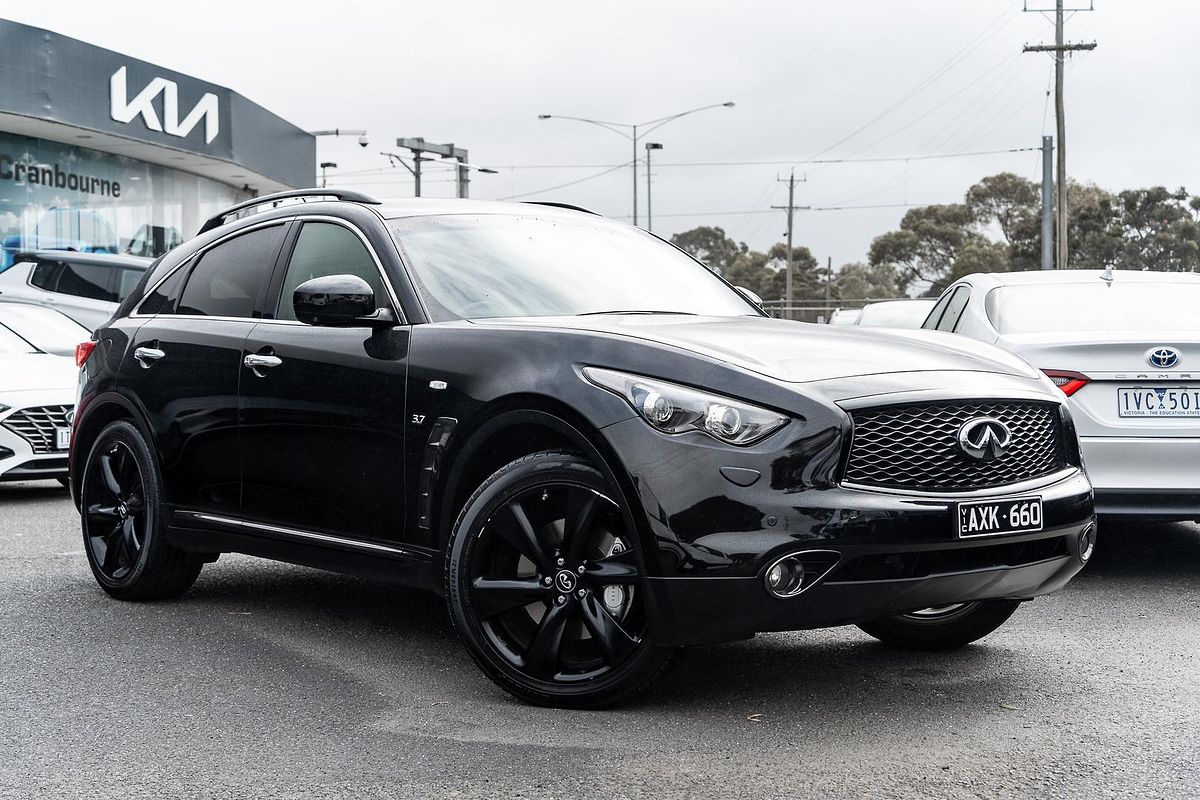 2016 INFINITI QX70 S Premium S51