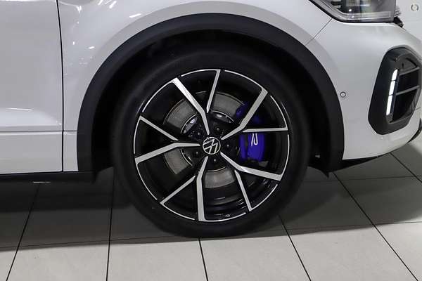 2024 Volkswagen T-Roc R D11