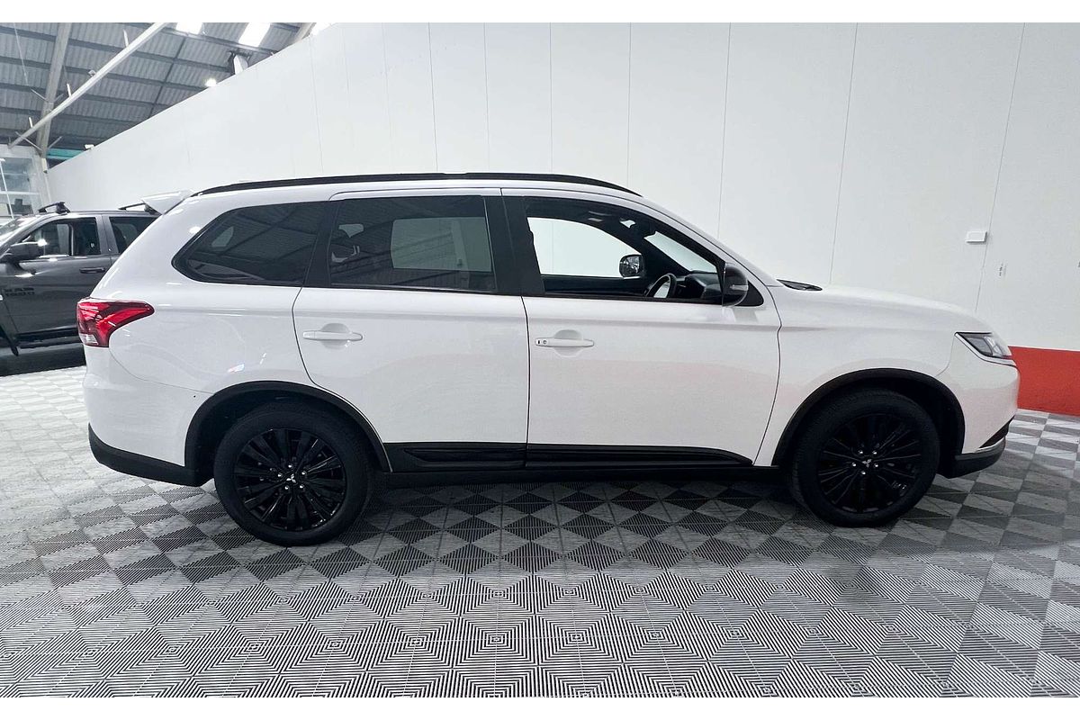 2021 Mitsubishi Outlander Black Edition ZL