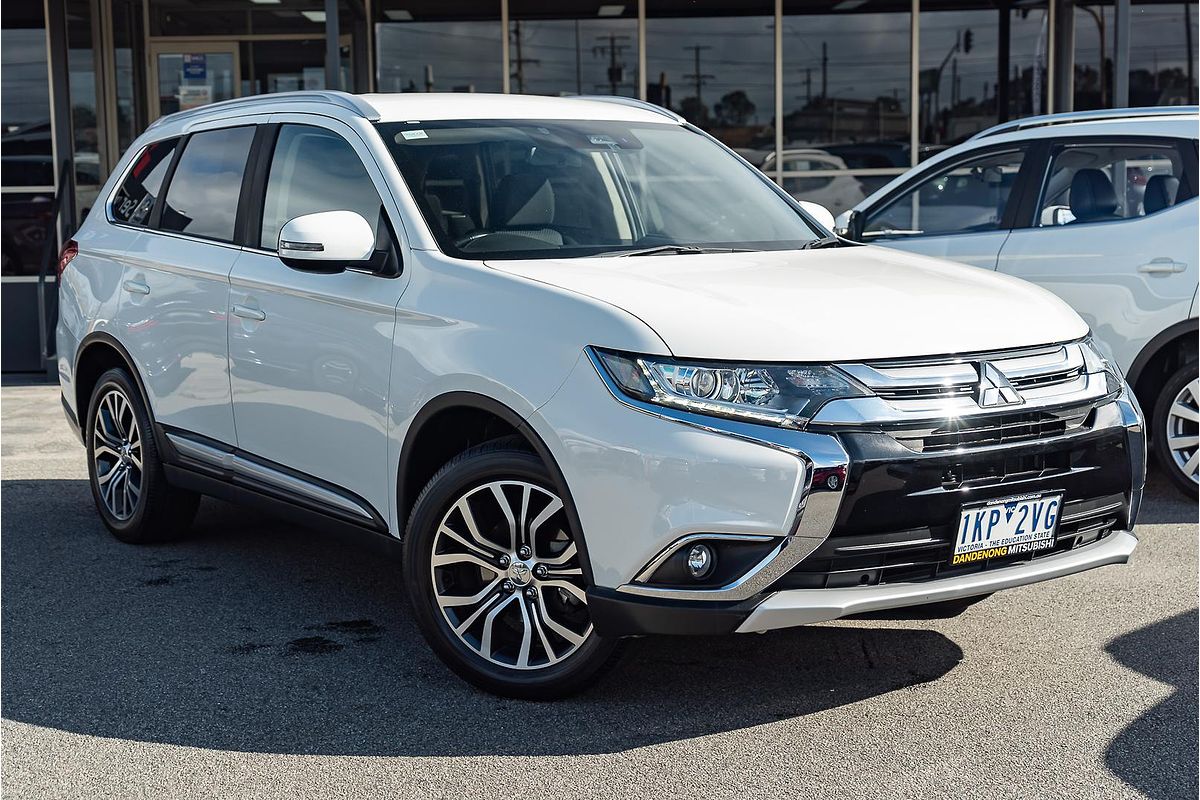 2016 Mitsubishi Outlander LS Safety Pack ZK